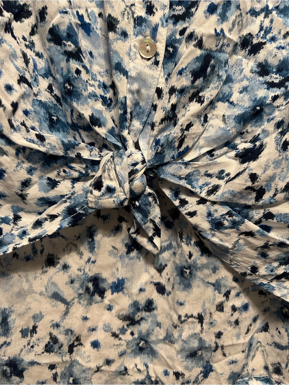 Lucky Brand White and Blue Floral Tie-Front Button Down Shirt - Picture 2 of 4